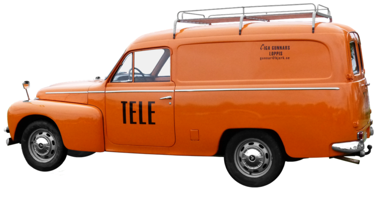 Indische Fabrik für innovative Photovoltaik-Komponenten mit Solarmodulen im Fokus