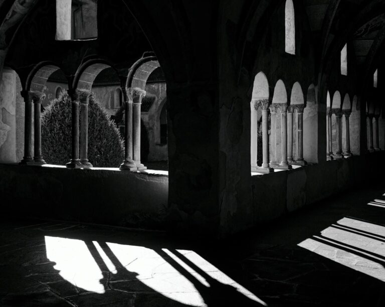 Wirtschaftsministerin Reiche diskutiert EEG-Förderung und Kritik an Energiewende